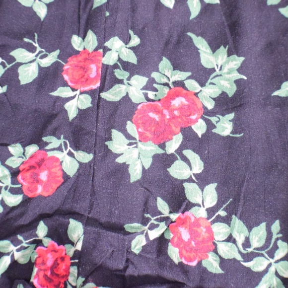 Rose Print Lounge Shorts - Picture 6 of 7